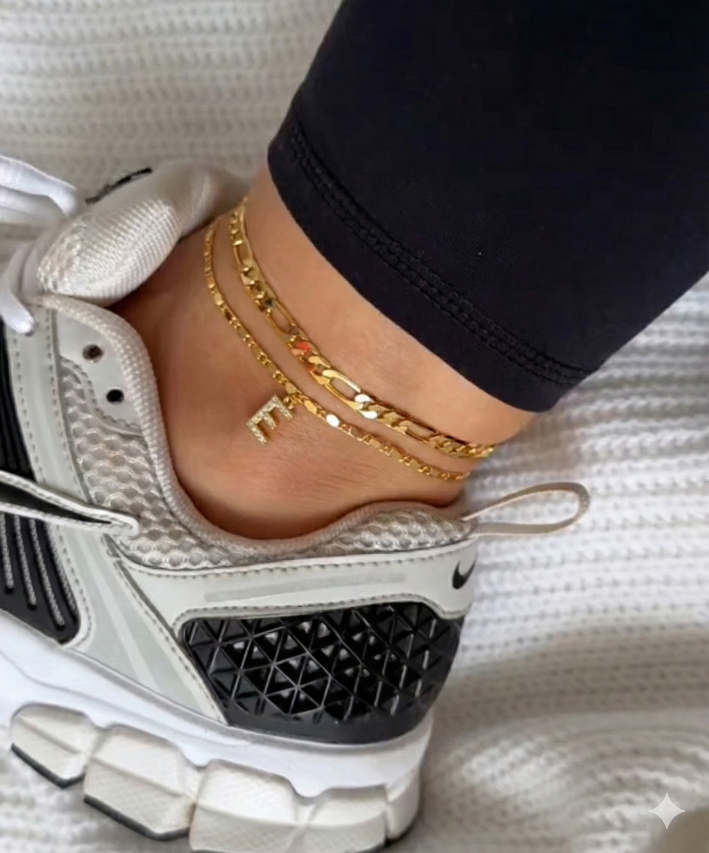 928 INITIAL DAINTY ANKLET